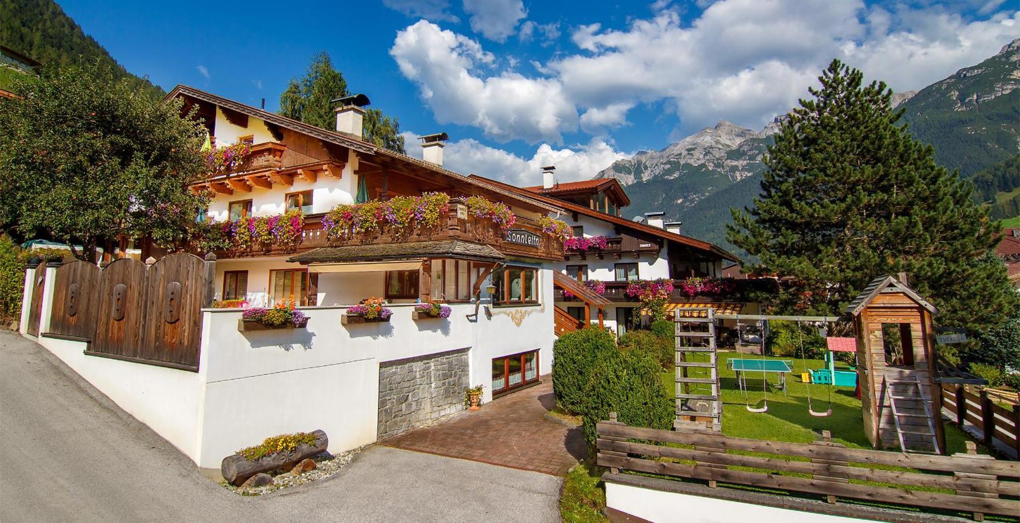 Pension Sonnleitn Neustift im Stubaital Exterior photo